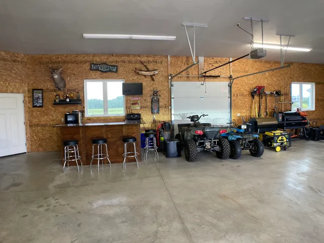 $699,900 | W5005 Alberts Lane, Bonduel, WI 54107