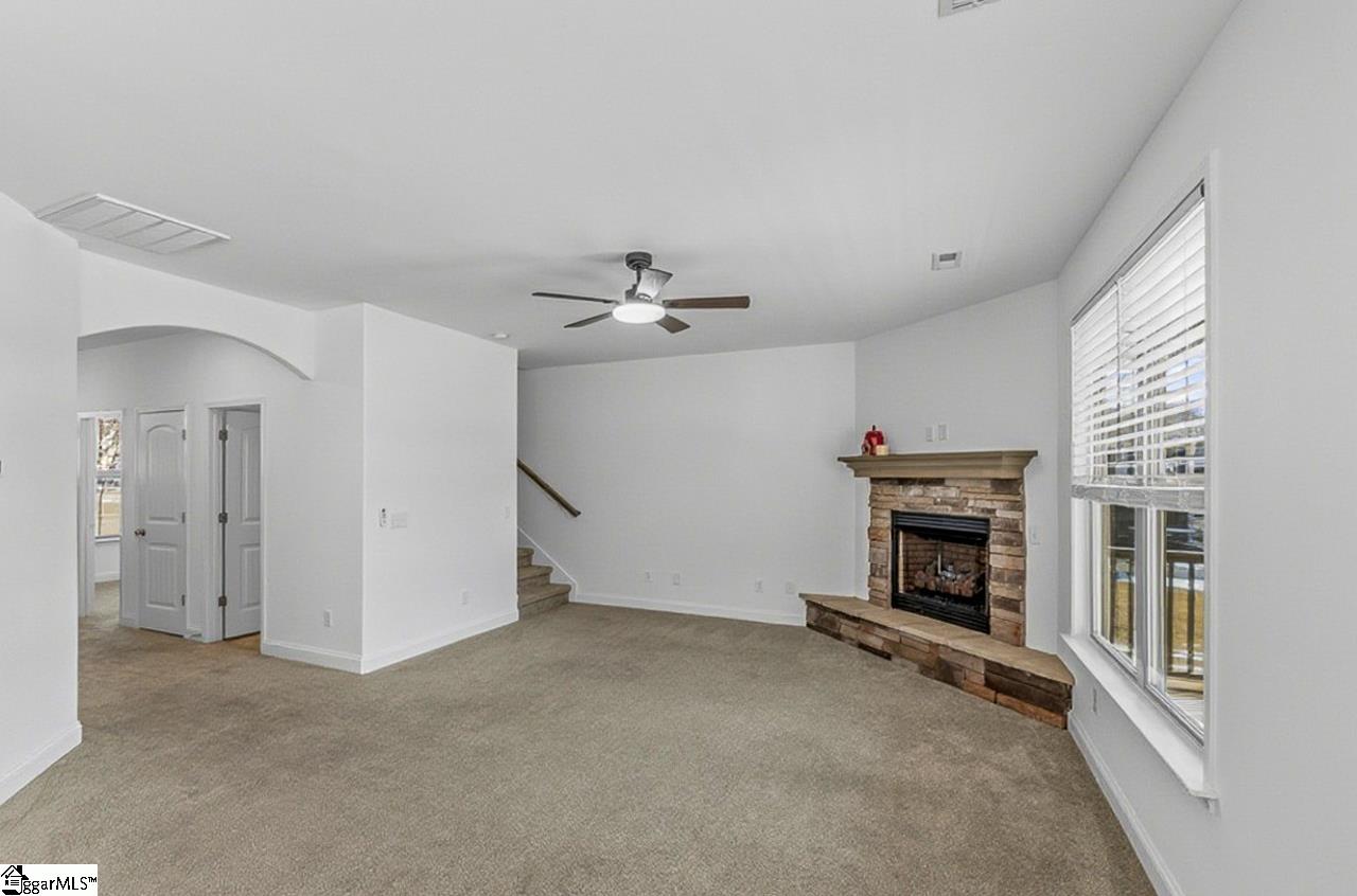 54 Mossycup Road Taylors, SC 29687 - Photo 5 of 43