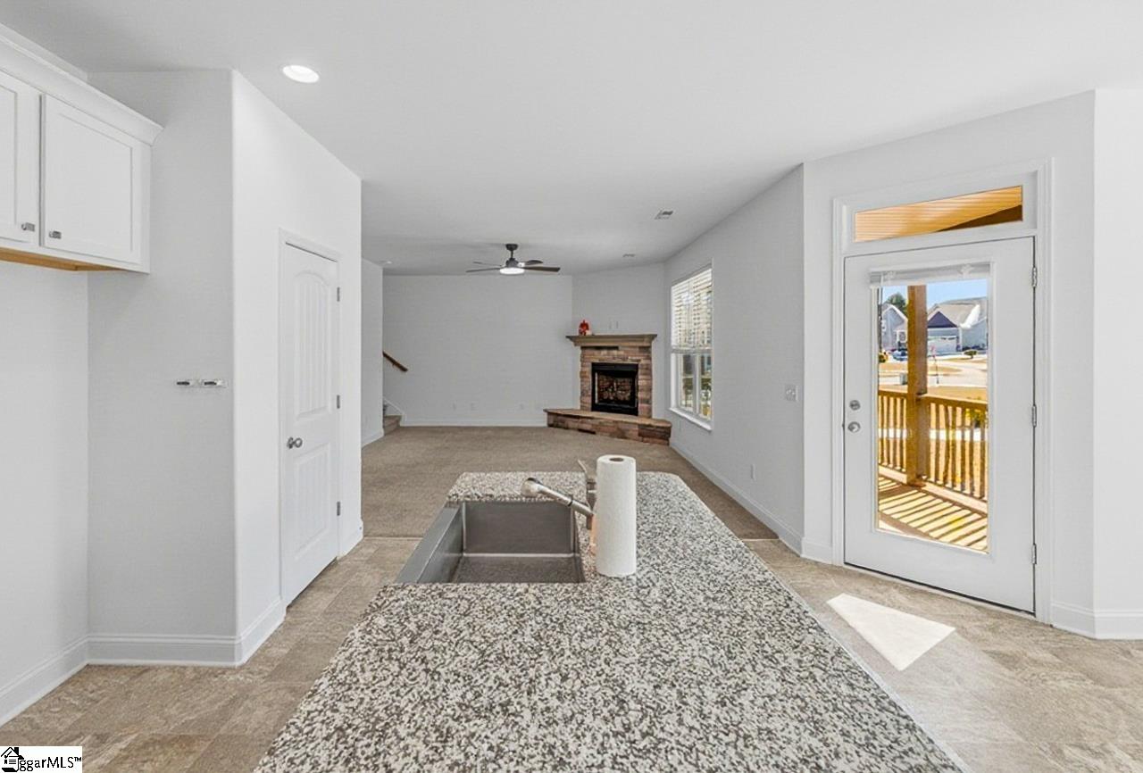 54 Mossycup Road Taylors, SC 29687 - Photo 10 of 43