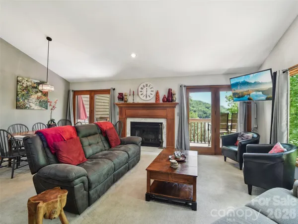 $525,000 | 155 Quail Cove Boulevard, Unit 1601, Lake Lure, NC 28746
