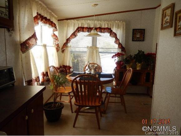 74 Misty Ridge Lane Leicester, NC 28748 - Photo 6 of 10 Gallery Image 6