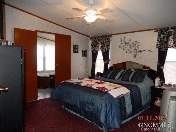 74 Misty Ridge Lane Leicester, NC 28748 - Photo 8 of 10 Gallery Image 8