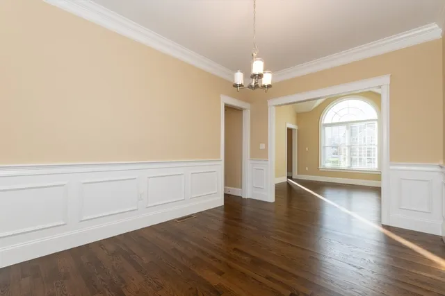 $5,500 | 15 Hialeah Lane, Framingham, MA 01701