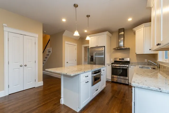 $5,500 | 15 Hialeah Lane, Framingham, MA 01701