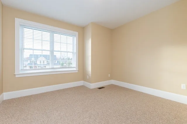 $5,500 | 15 Hialeah Lane, Framingham, MA 01701