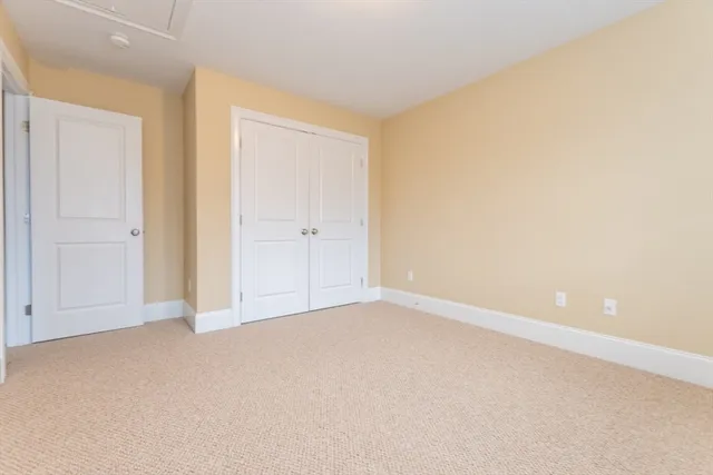 $5,500 | 15 Hialeah Lane, Framingham, MA 01701