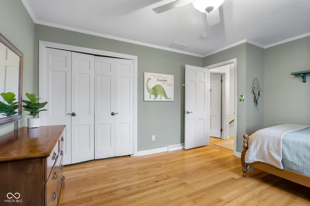 $725,000 | 4123 North Riverside Drive, Columbus, IN 47203