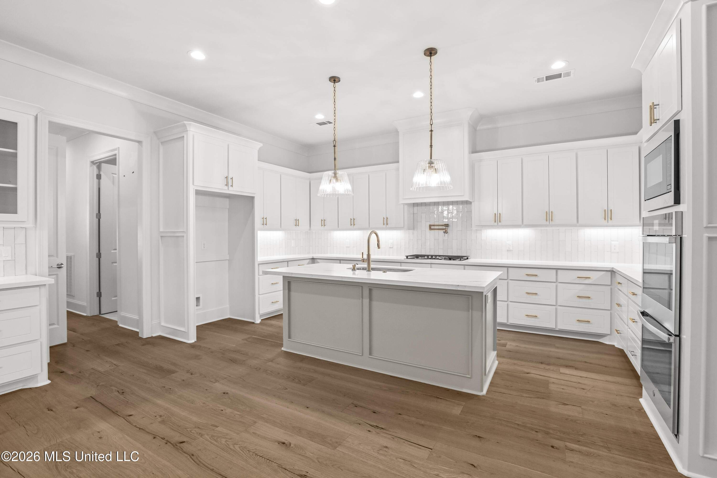 258 Caroline Boulevard Madison, MS 39110 - Photo 14 of 47 258 Caroline Blvd-18