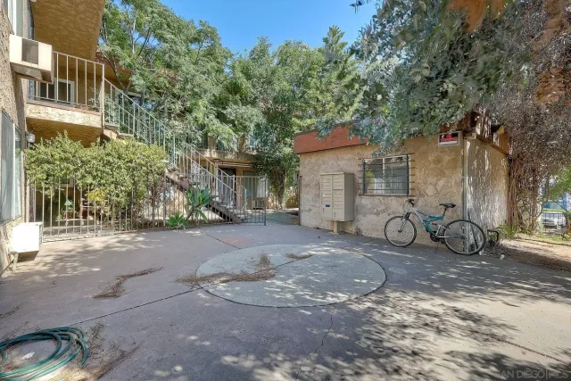 $399,990 | 12923 Mapleview Street, Unit 6, Lakeside, CA 92040