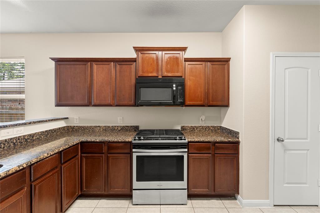 3003 Rocking Hills Trail Forney, TX 75126 - Photo 6 of 16 Gallery Image 6