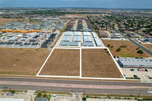 $3,250,000 | 6902-6918 South Staples Street, Corpus Christi, TX 78414