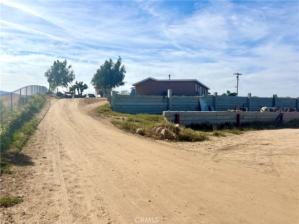5808 Snow Line Drive Phelan, CA 92371 - Photo 7 of 15 a view of a terrace with a lake