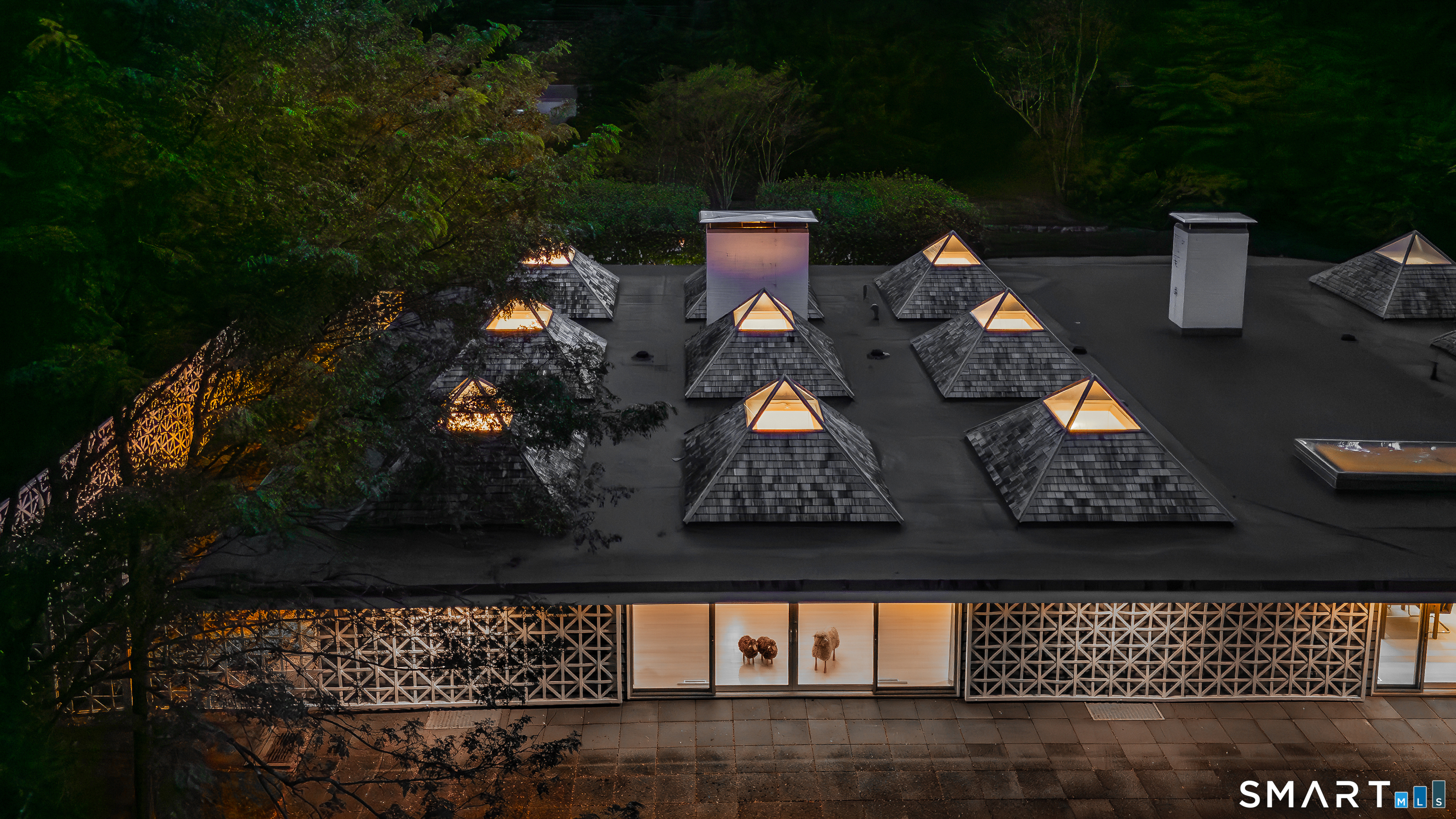 565 Oenoke Ridge New Canaan, CT 06840 - Photo 38 of 39 Gallery Image 38