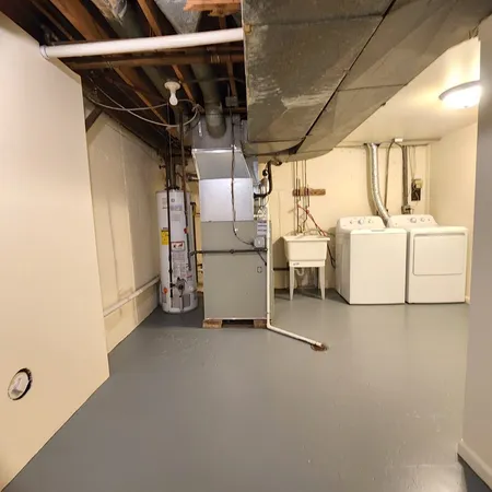 $359,900 | 525 Glenshire Road, Glenview, IL 60025