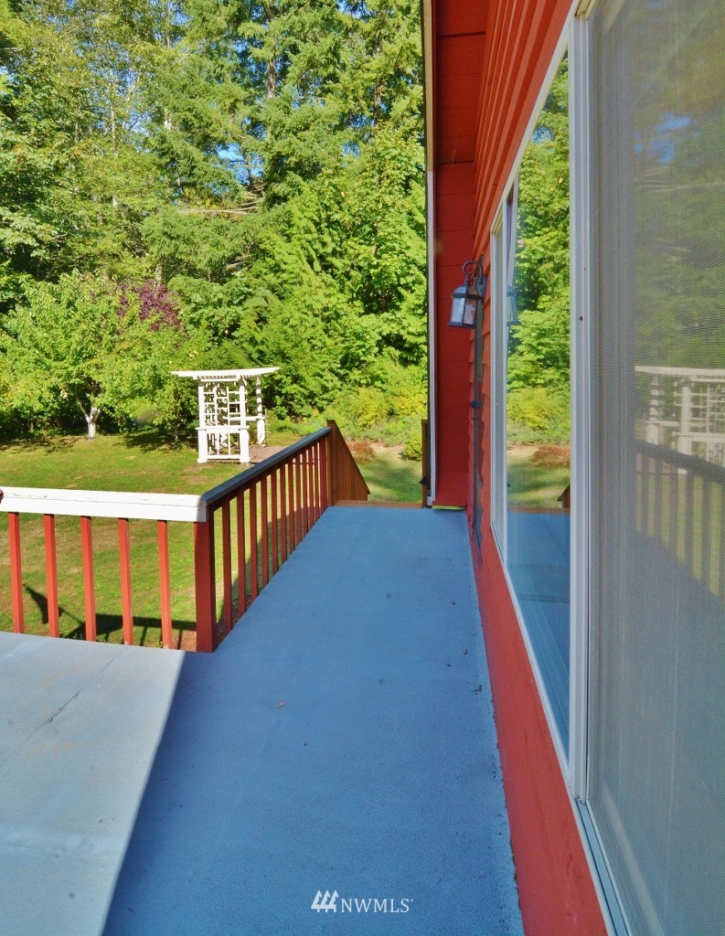 3367 Long Lake Road Southeast Port Orchard, WA 98366 - Photo 18 of 25 Gallery Image 18