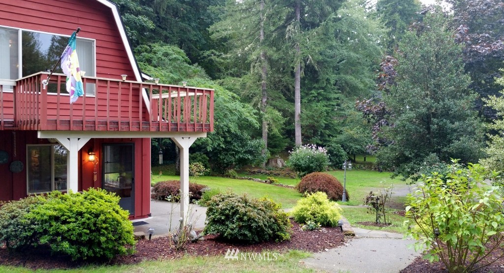 3367 Long Lake Road Southeast Port Orchard, WA 98366 - Photo 3 of 25 Gallery Image 3