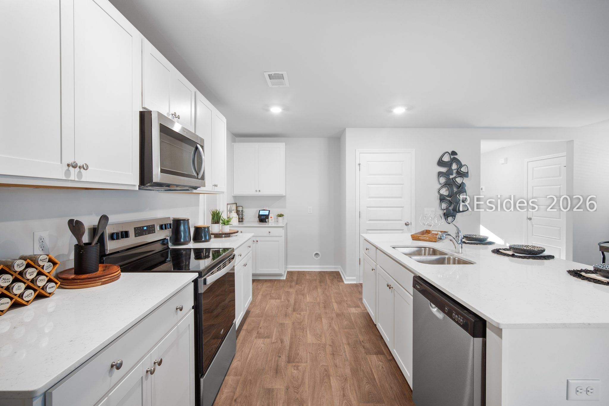 112 Pollen Drive Ridgeland, SC 29936 - Photo 10 of 45 Kitchen