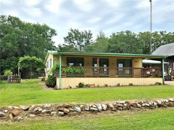 $159,000 | 1026 Lakeview Lane, Somerville, TX 77879