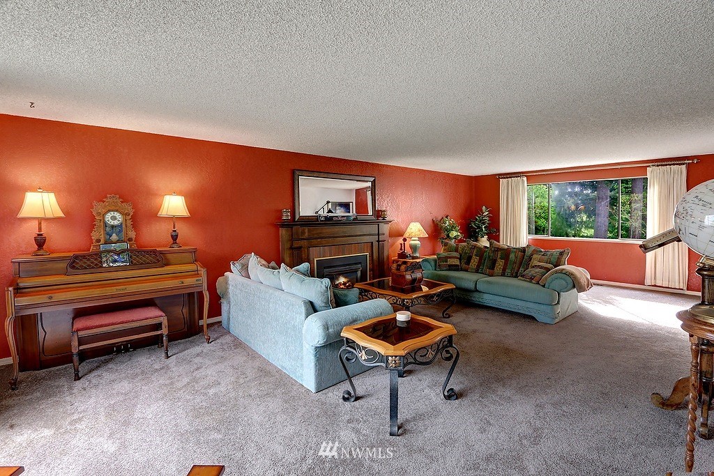 12100 Southeast 96th Place Renton, WA 98056 - Photo 13 of 19 Gallery Image 13