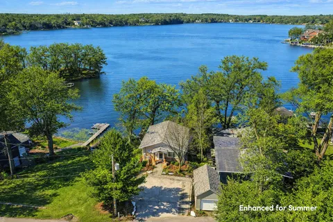 $1,649,000 | W5510 Westshore Drive, La Grange, WI 53121