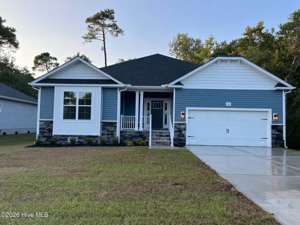 $371,075 | 811 Pelican Drive, New Bern, NC 28560