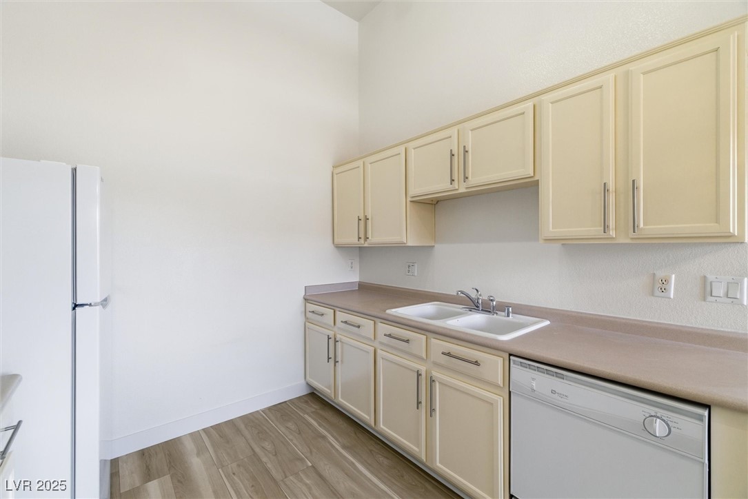 2305 West Horizon Ridge Parkway, Unit 522 Henderson, NV 89052 - Photo 14 of 39