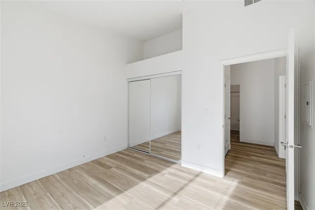 $300,000 | 2305 West Horizon Ridge Parkway, Unit 522, Henderson, NV 89052