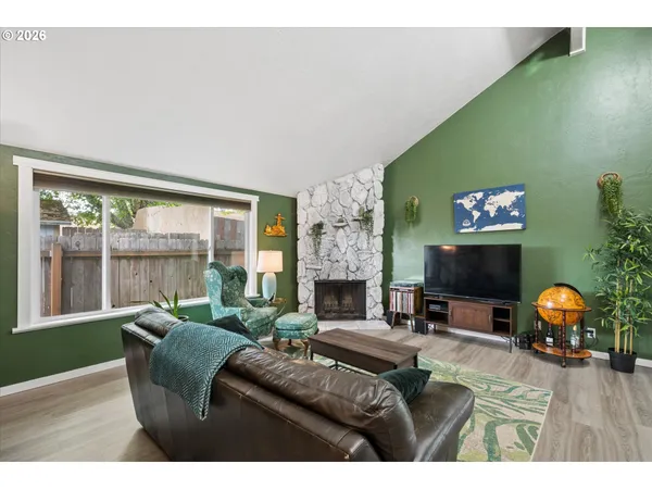$399,000 | 1539 Dola Street, Eugene, OR 97402