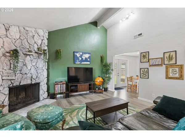 $399,000 | 1539 Dola Street, Eugene, OR 97402