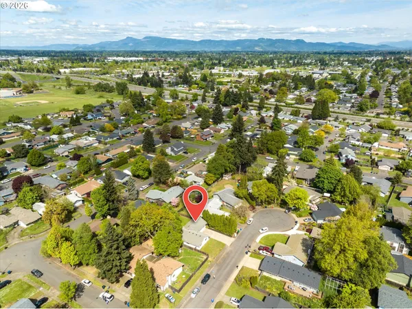 $399,000 | 1539 Dola Street, Eugene, OR 97402