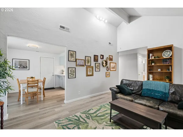 $399,000 | 1539 Dola Street, Eugene, OR 97402