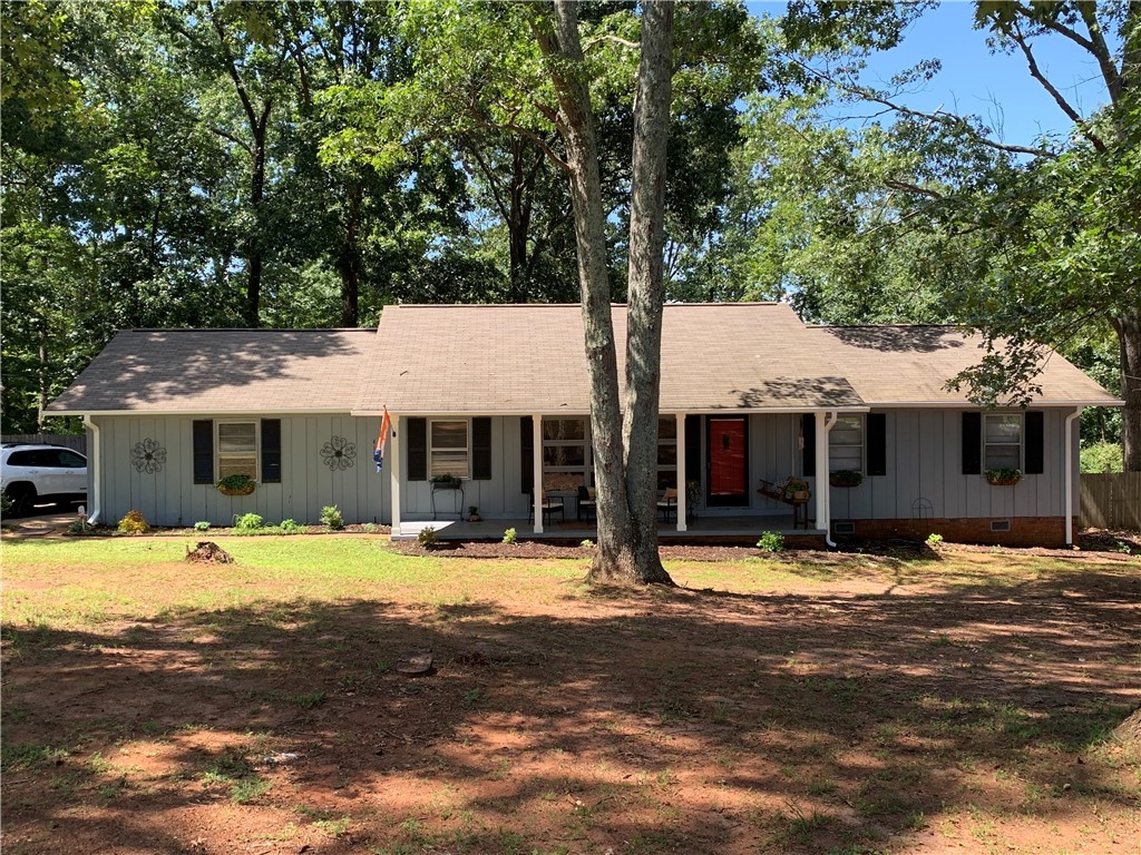 411 State Rd S-37-561 Seneca, SC 29678 - Photo 1 of 19 Gallery Image 1