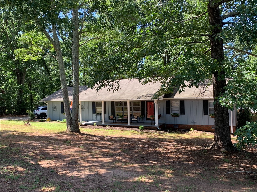 411 State Rd S-37-561 Seneca, SC 29678 - Photo 3 of 19 Gallery Image 3