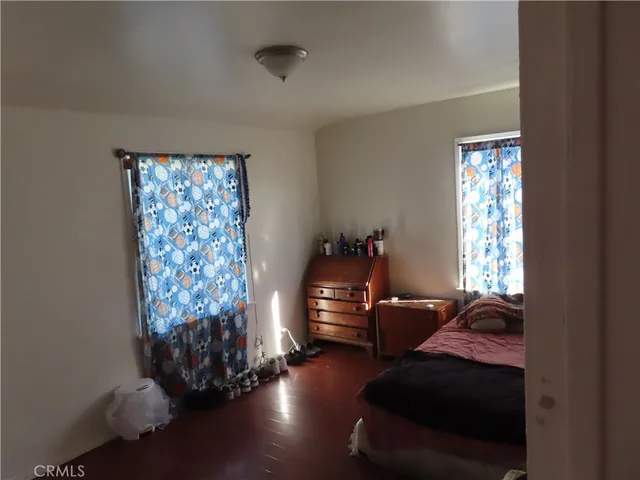 $659,000 | 736 East Century Boulevard, Los Angeles, CA 90002