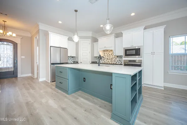 $424,900 | 104 Westwind Court, Ocean Springs, MS 39564