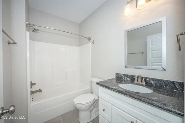 $424,900 | 104 Westwind Court, Ocean Springs, MS 39564