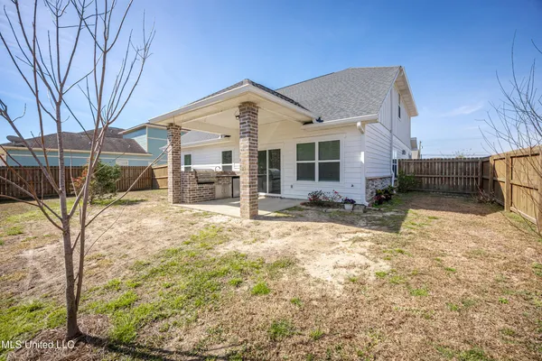 $424,900 | 104 Westwind Court, Ocean Springs, MS 39564