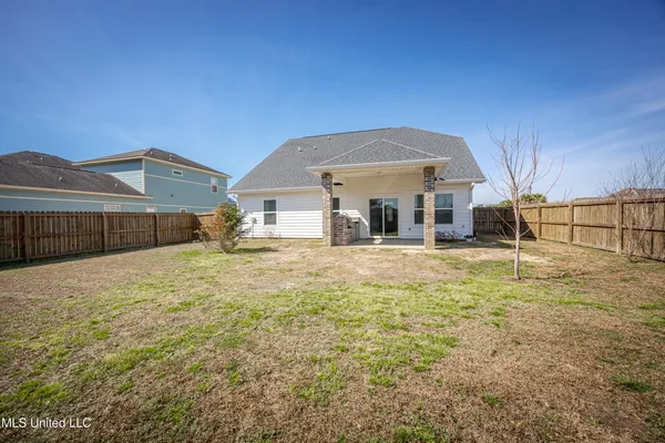 $424,900 | 104 Westwind Court, Ocean Springs, MS 39564