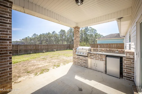 $424,900 | 104 Westwind Court, Ocean Springs, MS 39564