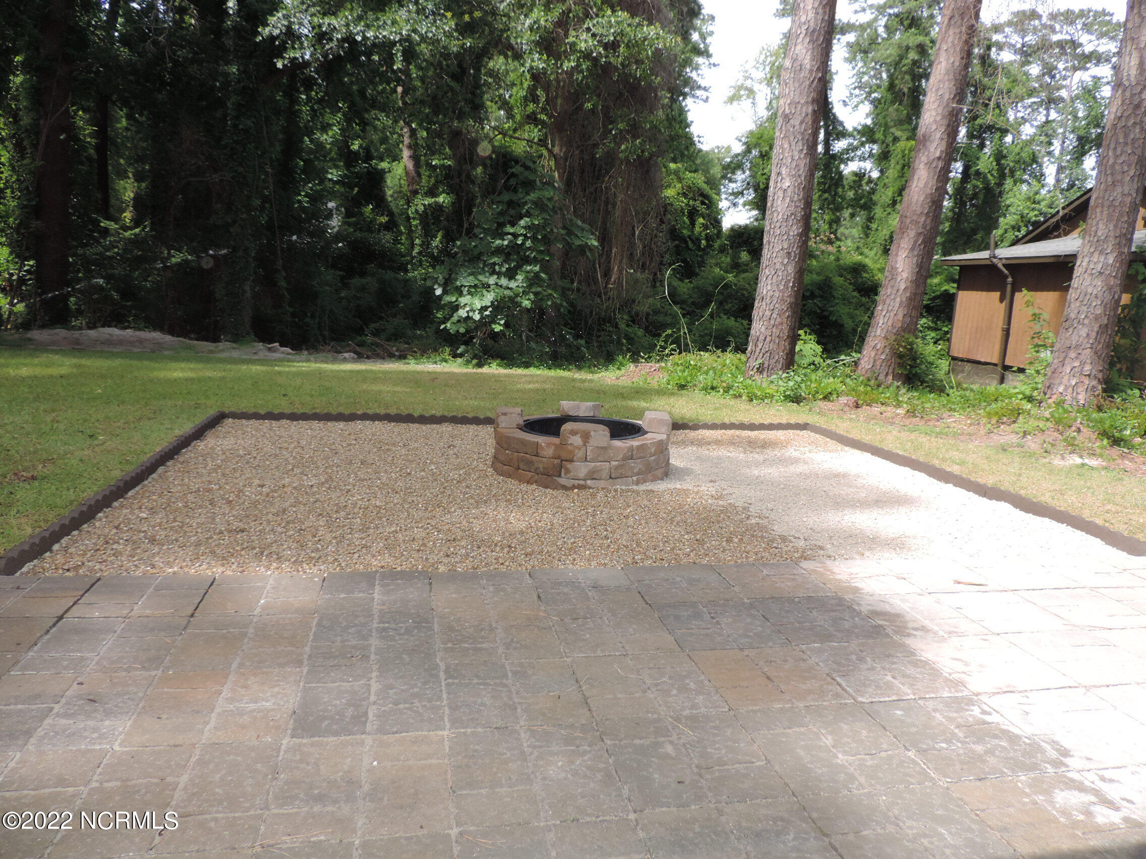 210 Pine Road New Bern, NC 28560 - Photo 22 of 24 firepit
