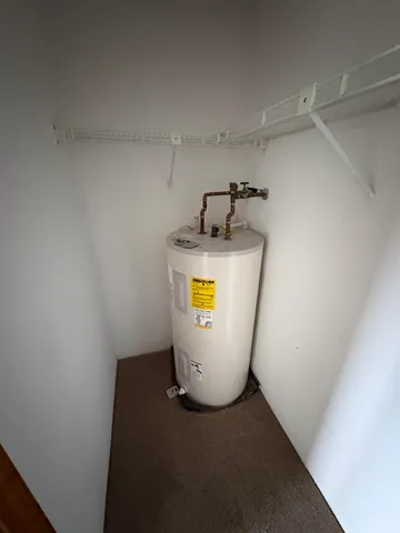 $249,900 | 2 Roedean Drive, Unit 303, Nashua, NH 03063