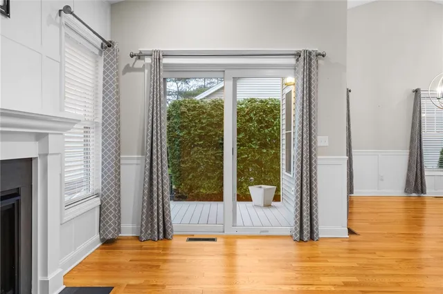 $499,000 | 5 West Glen Lane, West Warwick, RI 02893