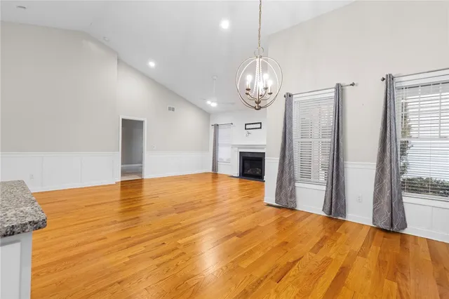 $499,000 | 5 West Glen Lane, West Warwick, RI 02893