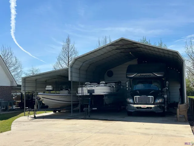 $350,000 | 122 East 49th Street, Cut Off, LA 70345