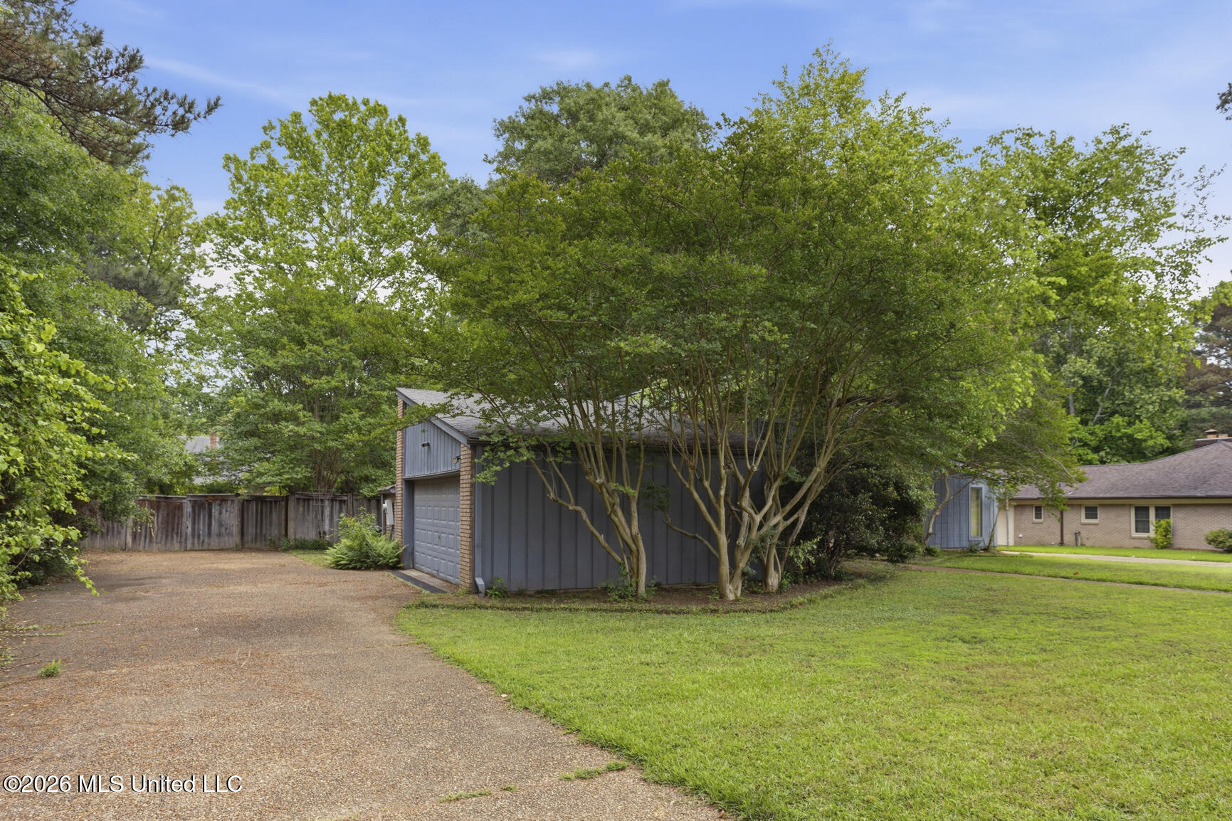5422 River Thames Road Jackson, MS 39211 - Photo 15 of 33 5422 River Thames_jhookphotos-1