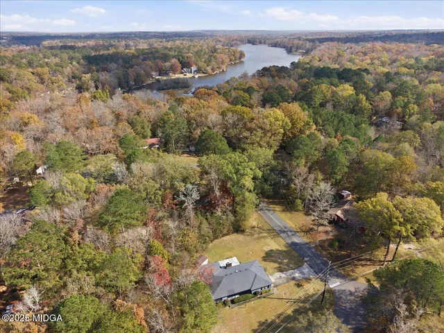 $179,900 | 1698 Greentree Parkway, Macon, GA 31220