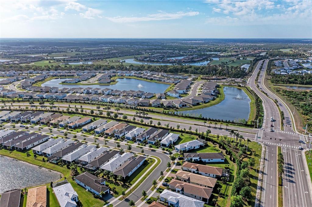 5336 Grove Mill Loop Bradenton, FL 34211 - Photo 4 of 50