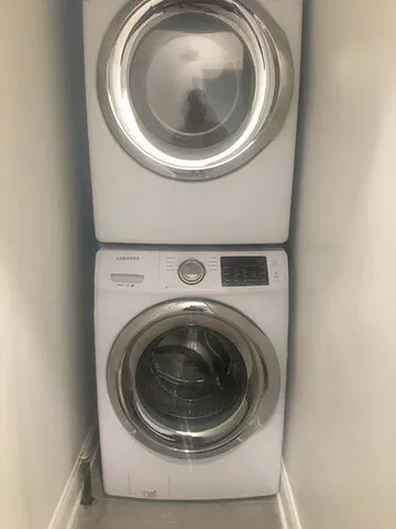 a close view of sink and tap