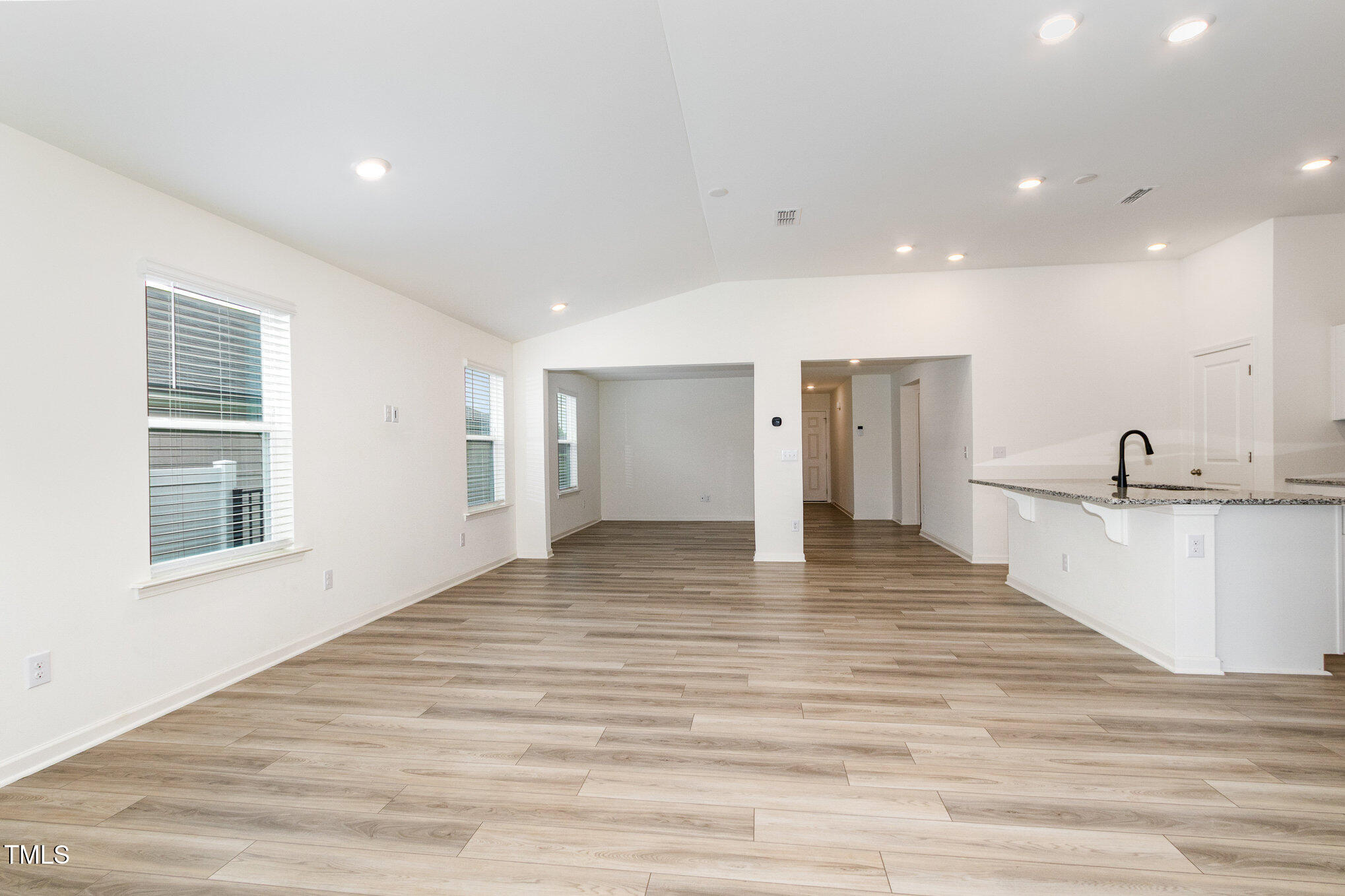 809 Doggard Lane Durham, NC 27703 - Photo 6 of 40 003_file_853