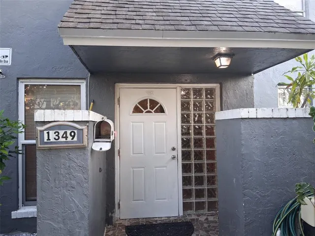 a close up of a shower